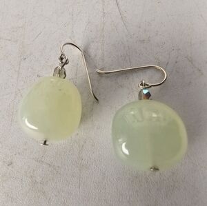 Vintage pair‎ of jade earrings